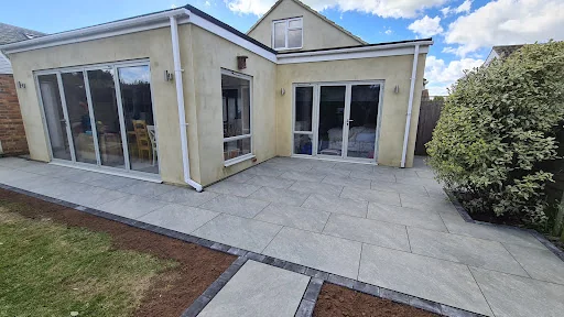 A &amp; M Paving Contractors Ltd photo 4