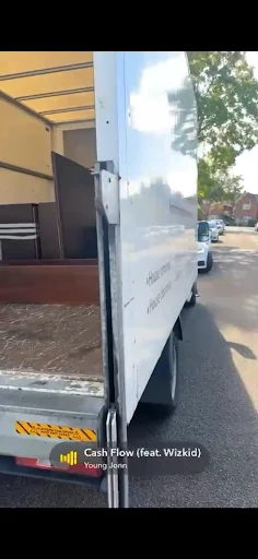 London Man &amp; Van photo 2