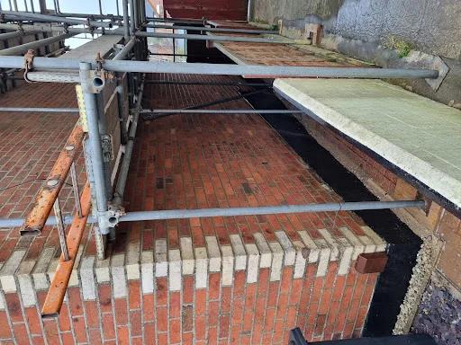 Arrow Point Brick Re-Pointing Services photo 1