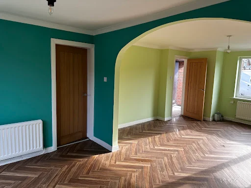 MB Painter &amp; Decorator photo 2