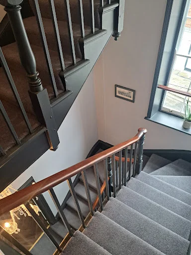 MOC DECORATORS AND PROPERTY SERVICES LTD photo 2