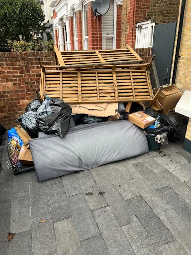WASTE WELL PLACED photo 2