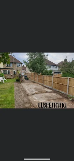 LLB Fencing &amp; Landscapes photo 4