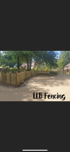 LLB Fencing &amp; Landscapes photo 7