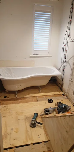 MH Carpentry and Property Maintenance photo 4