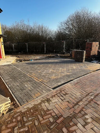 F&amp;B Landscaping and Groundworks Ltd photo 3
