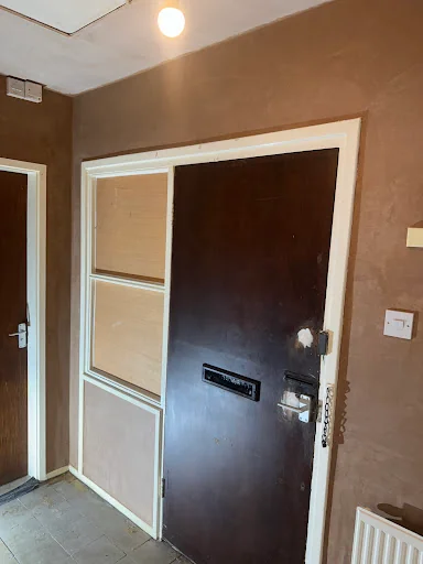J.E.S Plastering photo 1