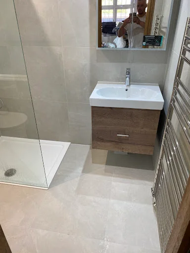 D D C Kitchens And Bathrooms photo 1