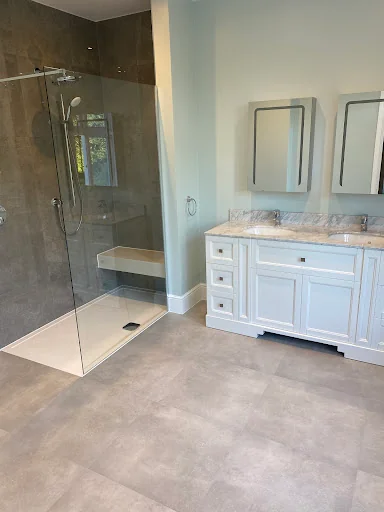 D D C Kitchens And Bathrooms photo 2