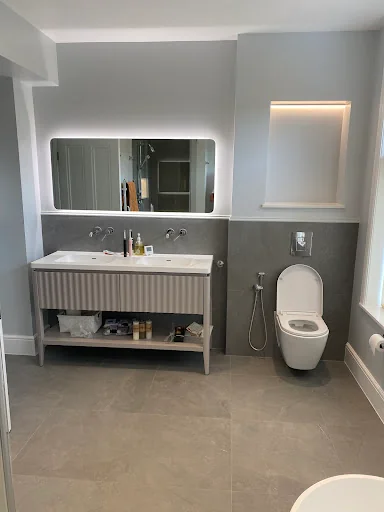 D D C Kitchens And Bathrooms photo 5