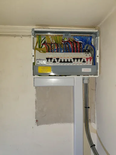 Lumino Electrical Ltd photo 5