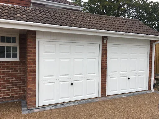 SOLENT GARAGE DOORS LIMITED photo 2