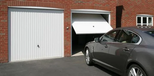 SOLENT GARAGE DOORS LIMITED photo 4